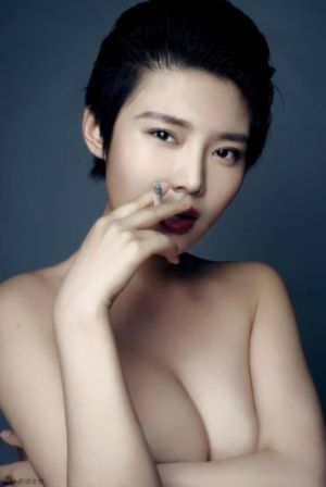 欧美老妇bbw巨大_高清电影观看
