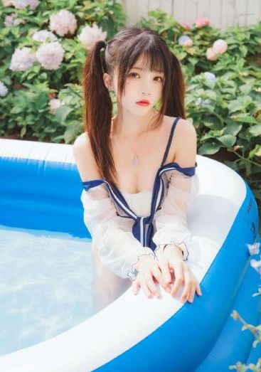 日韩代购一手货源吃喝玩乐_无删减在线播放