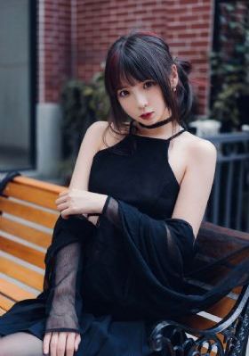 在线免费激情_无删减完整版在线观看